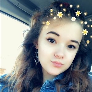 Meet your Posher, Ciara